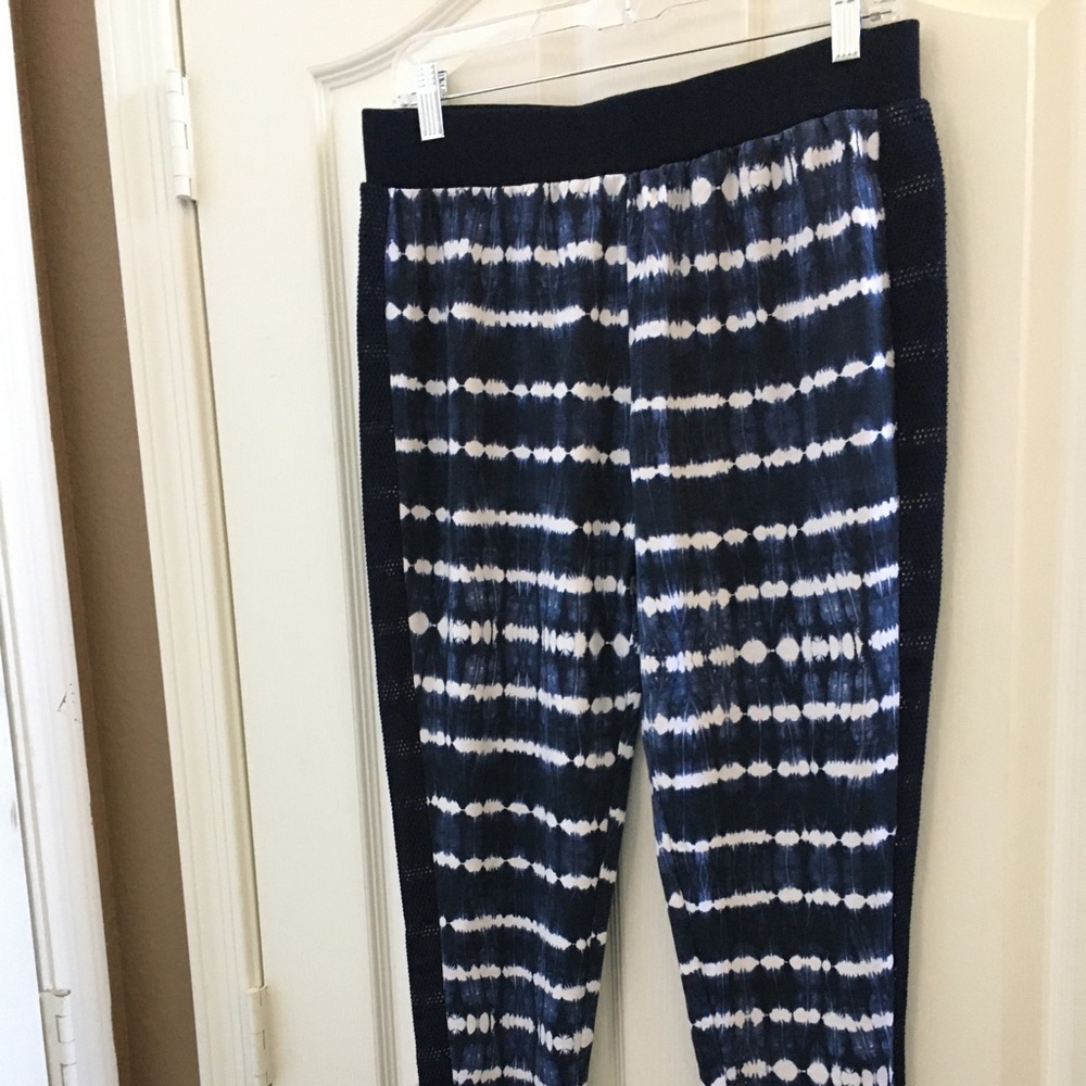 FINAL MARKDOWN Jessica Simpson lightweight track slacks large